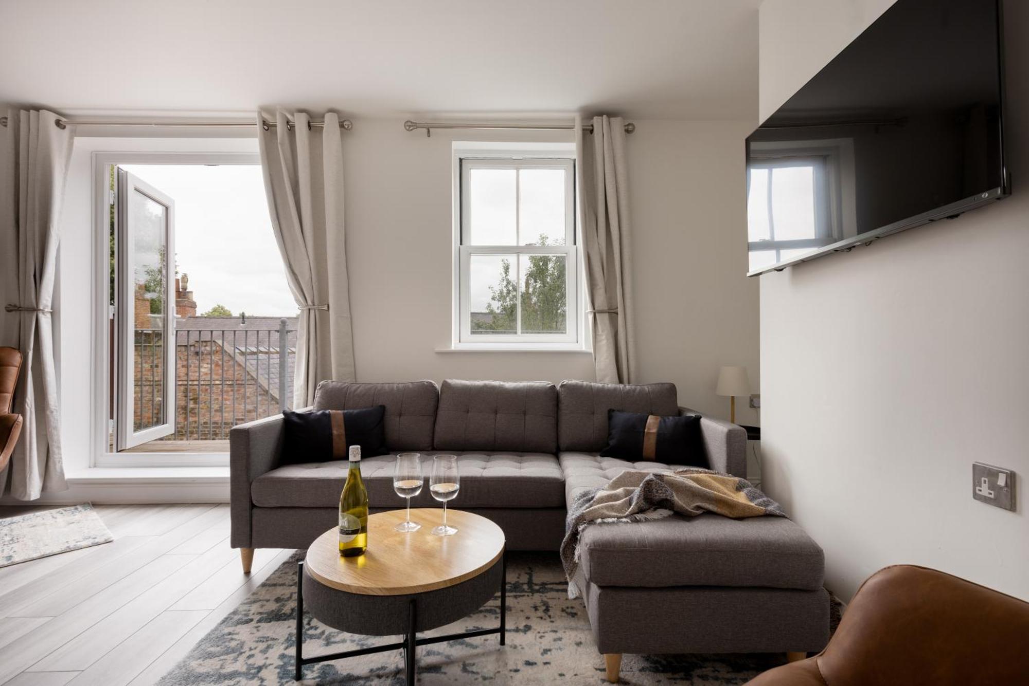 Micklegate House Modern Comfort In Historic Holiday home